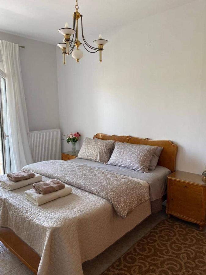 Polys Apartment And Paraskevi Studio With View Ptolemaida Exteriör bild