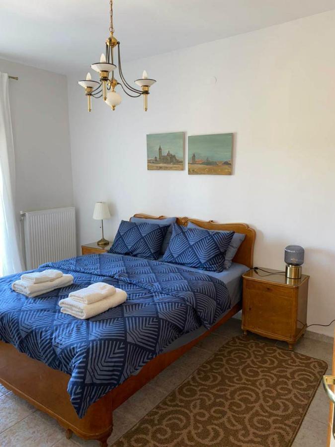 Polys Apartment And Paraskevi Studio With View Ptolemaida Exteriör bild