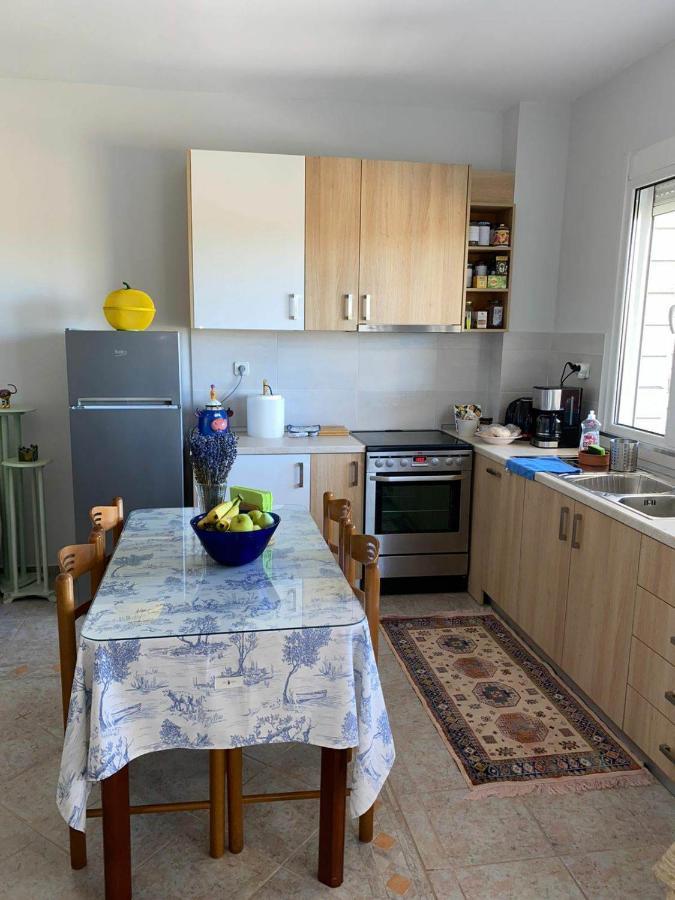 Polys Apartment And Paraskevi Studio With View Ptolemaida Exteriör bild