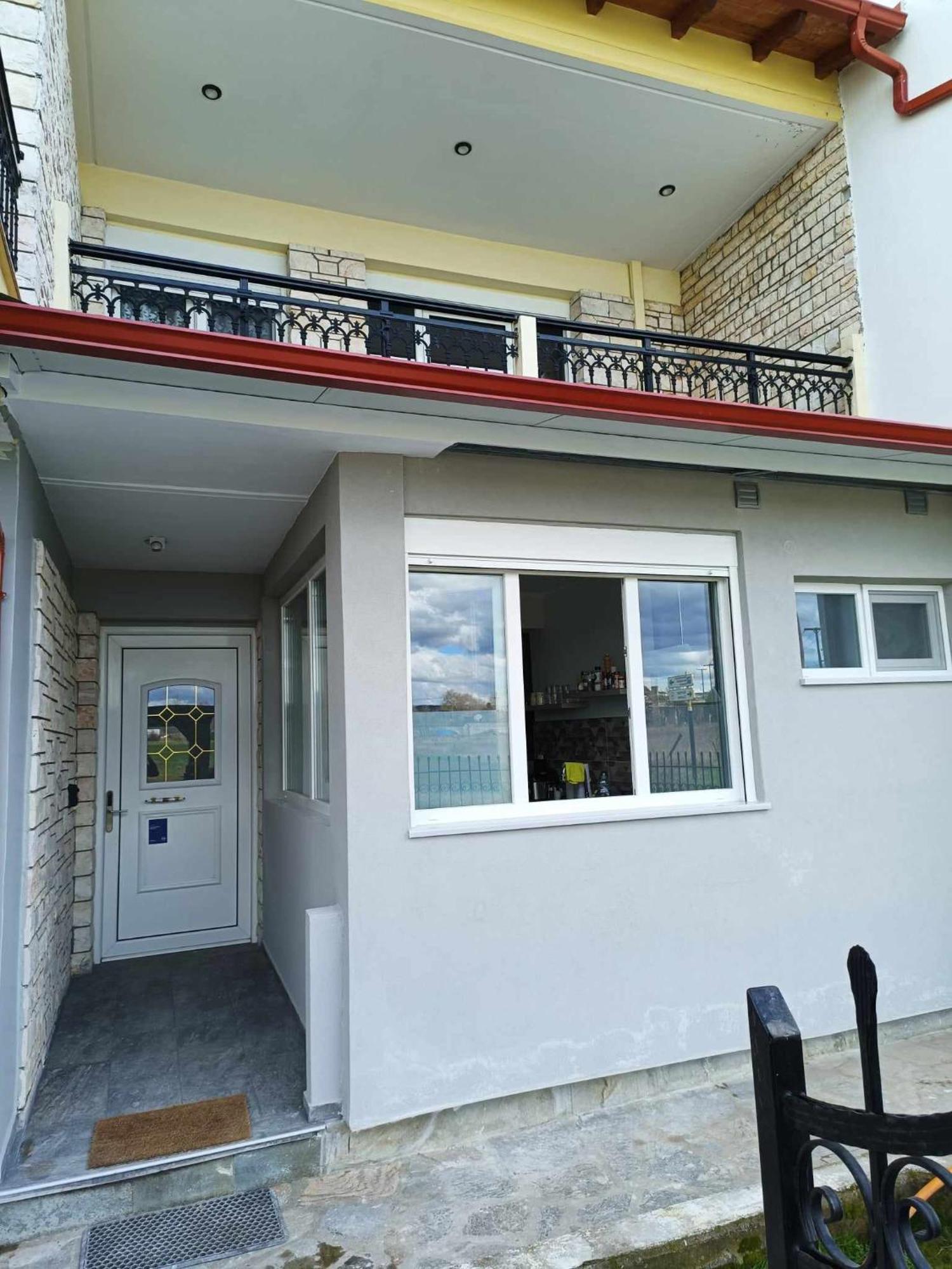 Polys Apartment And Paraskevi Studio With View Ptolemaida Exteriör bild