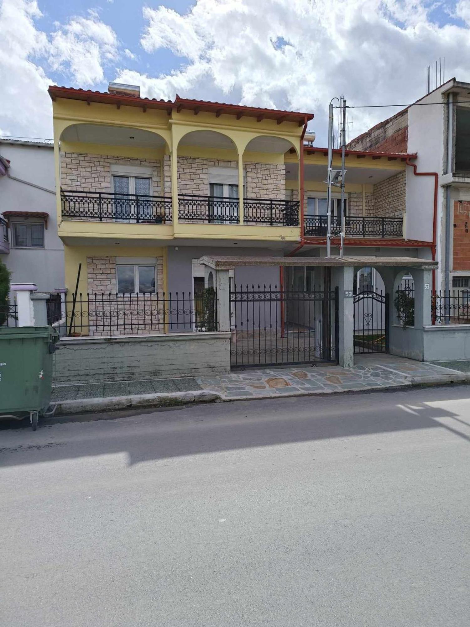 Polys Apartment And Paraskevi Studio With View Ptolemaida Exteriör bild